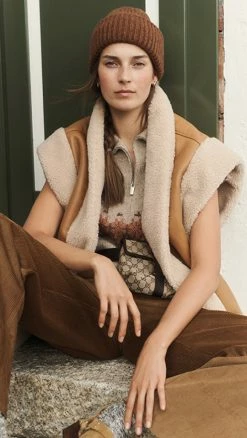 Hot Sale ???? A.L.C. Sutton Faux Shearling Vest Pecan ✨