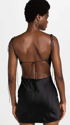 Outlet ???? Anna October Vivienne Mini ???? Dress Black ✔️ -Veronica Beard Shop aocto300901cd2d 1661541288684 2 0. UX540 . QL90