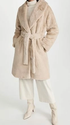 Deals ⌛ Apparis Bree Latte ✔️